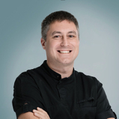 Шолохов Илья Васильевич, стоматолог-ортопед