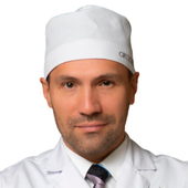 Груздев Денис Анатольевич, врач-косметолог