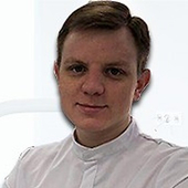 Степнов Денис Васильевич, стоматолог-терапевт