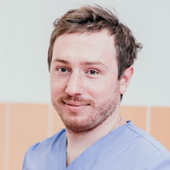 Ченчиков Максим Михайлович, стоматолог-терапевт