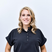 Солдатова Евгения Сергеевна, стоматолог-терапевт