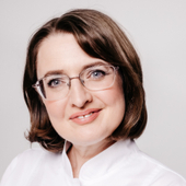 Абрамова Анна Александровна, стоматолог-терапевт