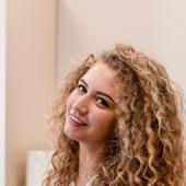 Азаренко Светлана Олеговна, врач-косметолог