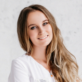 Молодухина (Горбунова) Ульяна Романовна, стоматолог-терапевт