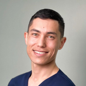 Эргашев Исмаил Обиджонович, стоматолог-терапевт