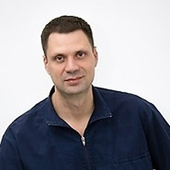Волжин Олег Олегович, стоматолог-ортопед