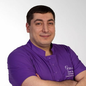 Амян Фрунзик Григорьевич, стоматолог-ортопед