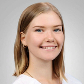 Стешова Вера Владимировна, стоматолог-терапевт