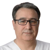 Мовин Виталий Борисович, стоматолог-терапевт