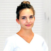 Батманова Марина Васильевна, стоматолог-терапевт