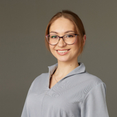 Ризоватова Екатерина Александровна, стоматолог-терапевт