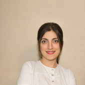 Арзуманян Армине Аршаковна, стоматолог-терапевт