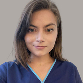 Матлакова Анна Александровна, стоматолог-терапевт