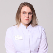 Болгова Дарья Евгеньевна, офтальмолог