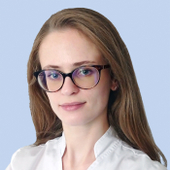 Ковалева Анна Дмитриевна, стоматолог-терапевт