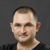 Алиев Яшар Агабекович, стоматолог-ортопед