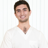 Думанян Даниил Эдуардович, детский стоматолог