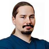 Голубничий Константин Романович, стоматолог-хирург