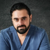 Арамян Левон Ашотович, пластический хирург