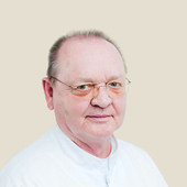 Пивоваров Юрий Пантелеевич, гирудотерапевт