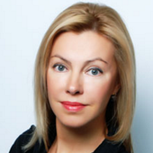 Черепанова (Повалюхина) Александра Сергеевна, врач-косметолог