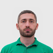 Магомедов Джамалутдин Зубайруевич, стоматолог-хирург