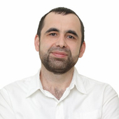 Гаджиев Султан Мурадханович, стоматолог-ортопед
