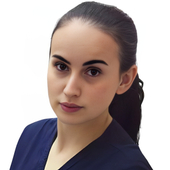 Кушхова Оксана Аслановна, стоматолог-терапевт