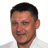 Майстренко Евгений Михайлович, стоматолог-хирург