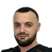 Асанов Али Диляверович, стоматолог-терапевт