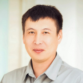 Чережаков Евгений Николаевич, стоматолог-терапевт