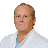 Наумов Владимир Викторович, пластический хирург