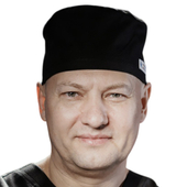 Толмах Роман Евгеньевич, пластический хирург