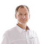 Оспенников Павел Александрович, стоматолог-ортопед