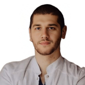 Столяр Илья Игоревич, ортопед