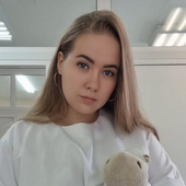 Бурцева Елена Михайловна, стоматолог-терапевт