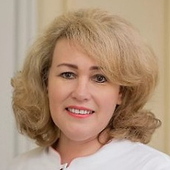 Мартыненко Алена Борисовна, стоматолог-терапевт