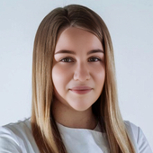 Изосимова Анастасия Сергеевна, врач-косметолог