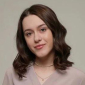 Пономарева Ксения Евгеньевна, стоматологический гигиенист