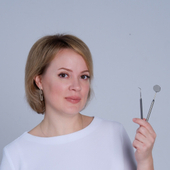 Голубева Надежда Вячеславовна, стоматолог-терапевт