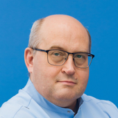 Михайлов Виктор Алексеевич, стоматолог-терапевт