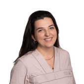 Эседова Дженнет Имамутдиновна, пародонтолог