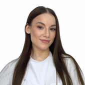 Косарева Ульяна Викторовна, стоматолог-терапевт