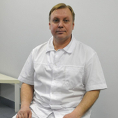 Яхин Тимур Романович, стоматолог-терапевт