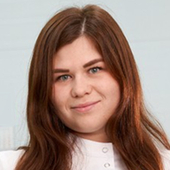 Блохина-Емельянова Анастасия Яковлевна, стоматолог-хирург
