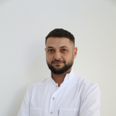 Джафаров Руслан Исаевич, стоматолог-хирург