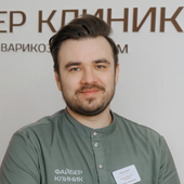 Крекнин Артём Юрьевич, хирург