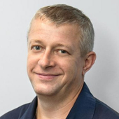 Хлусов Илья Юрьевич, стоматолог-хирург