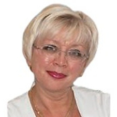 Попова Елена Владимировна, стоматолог-терапевт