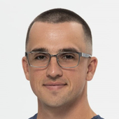 Кошелев Владимир Викторович, стоматолог-хирург